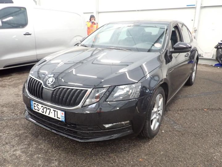 SKODA OCTAVIA 2017 tmbaj7ne2j0207070