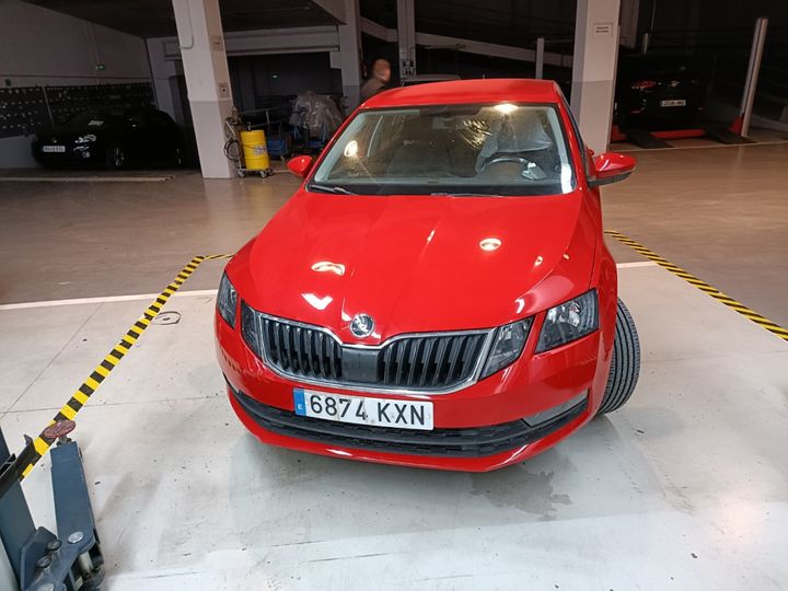 SKODA OCTAVIA 2019 tmbaj7ne2k0175397