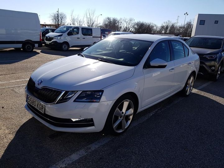 SKODA OCTAVIA 2018 tmbaj7ne6j0106243