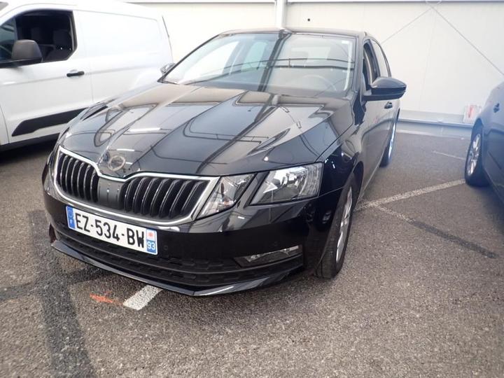 SKODA OCTAVIA 2018 tmbaj7ne7j0330816