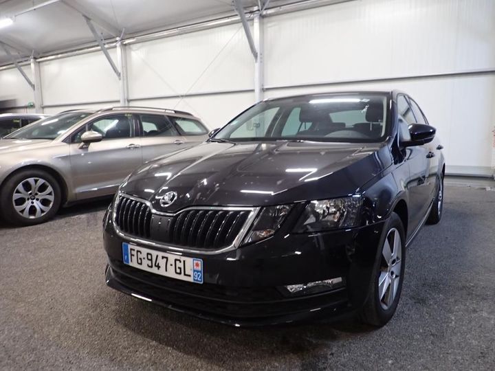 SKODA OCTAVIA 2019 tmbaj7ne7k0036169