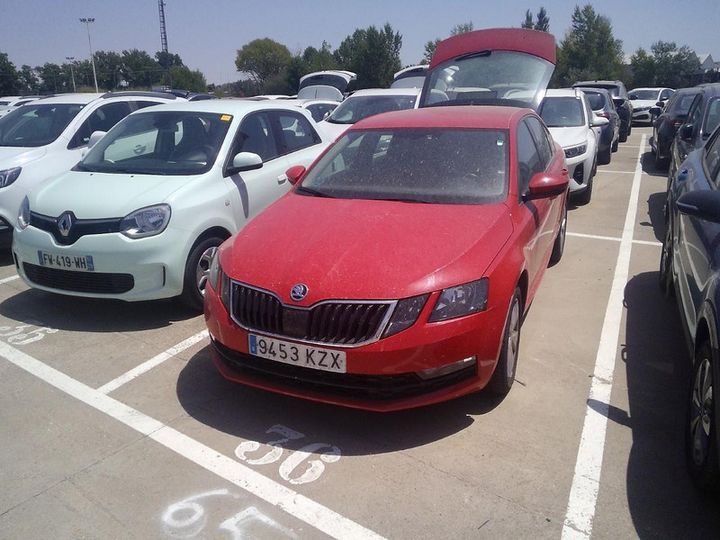 SKODA OCTAVIA 2019 tmbaj7ne7k0184385