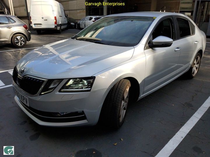 SKODA OCTAVIA 2018 tmbaj7ne8k0043373