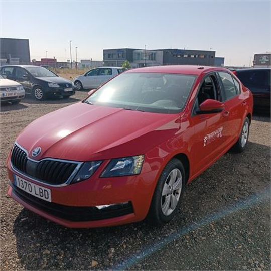 SKODA OCTAVIA 2019 tmbaj7ne8k0185111