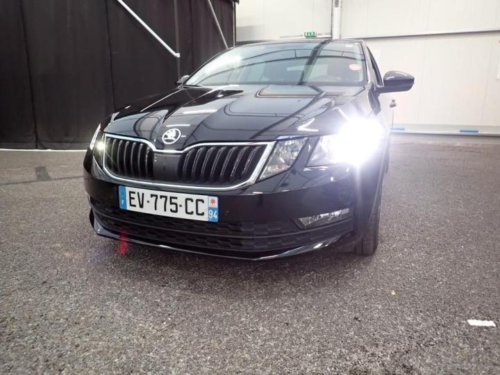 SKODA OCTAVIA 2018 tmbaj7ne9j0242169