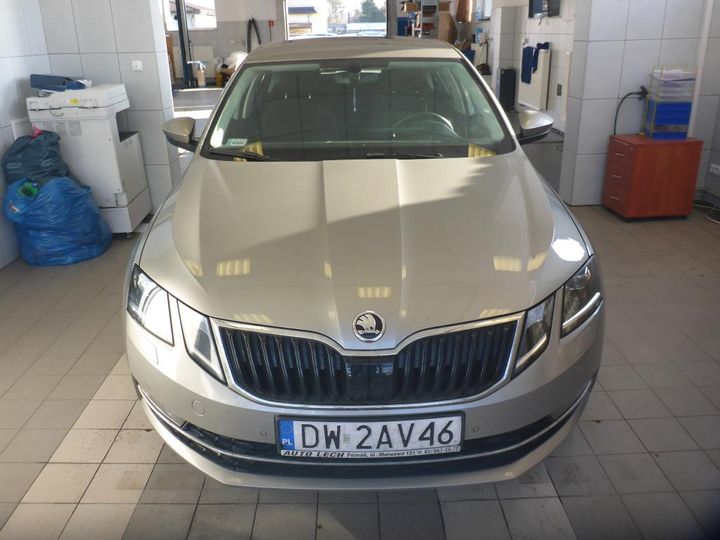 SKODA OCTAVIA 2018 tmbaj7nexk0056898