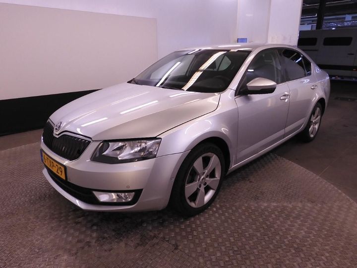 SKODA OCTAVIA 2014 tmbaj9ne7e0229437