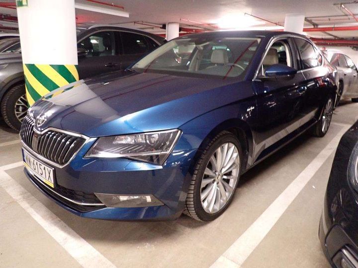 SKODA SUPERB 2019 tmbaj9np2k7042661