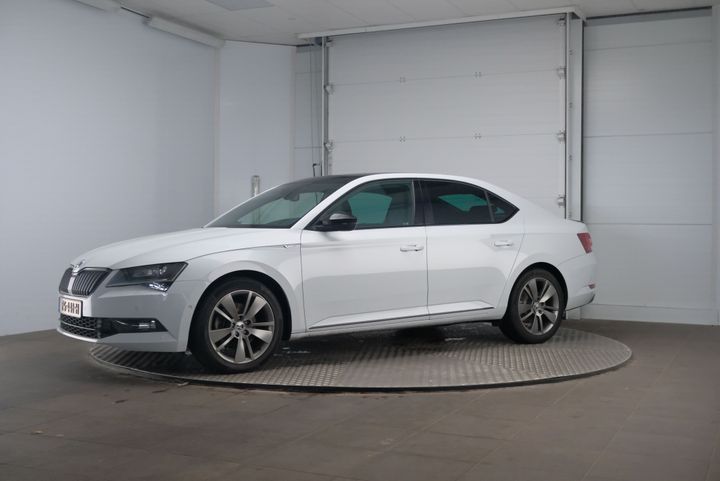 SKODA SUPERB 2017 tmbaj9np7h7532375