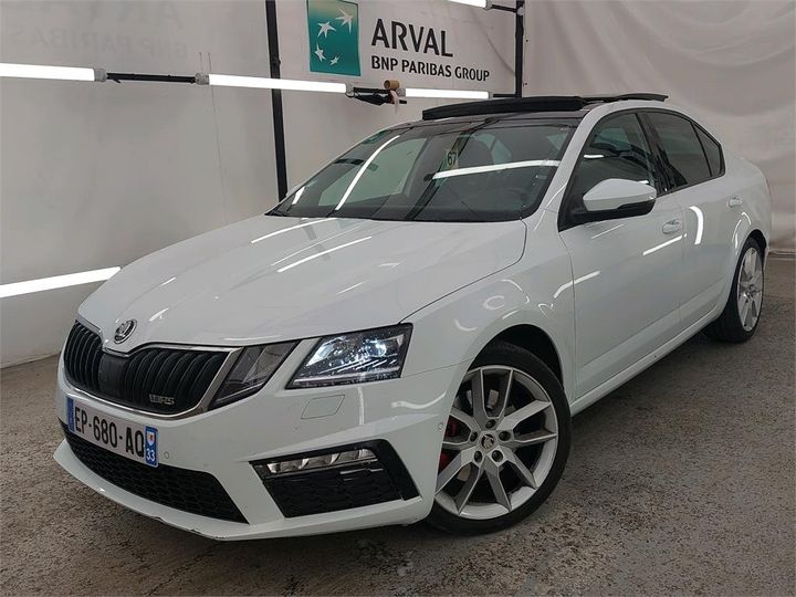 SKODA OCTAVIA 2017 tmbak7ne3j0105919