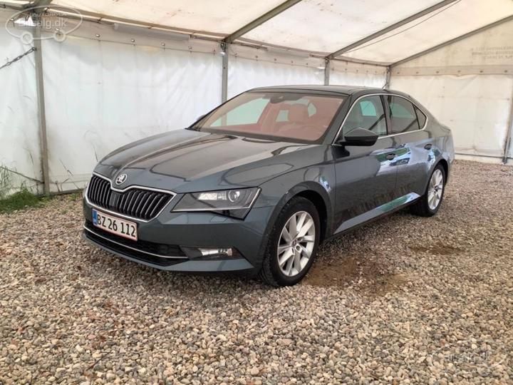 SKODA SUPERB 2018 tmbal7np1j7598456