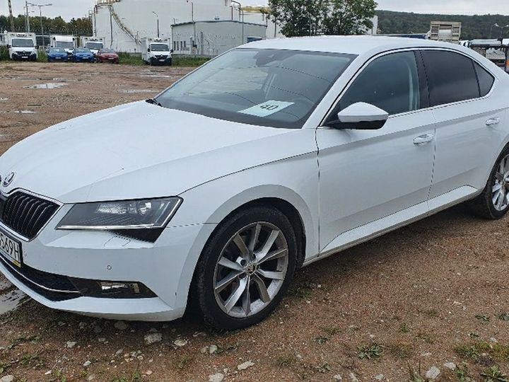 SKODA SUPERB 2018 tmbal7np8j7547794