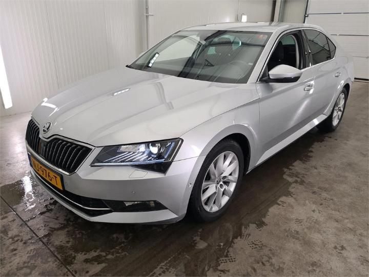 SKODA SUPERB 2017 tmbal9np0h7526198