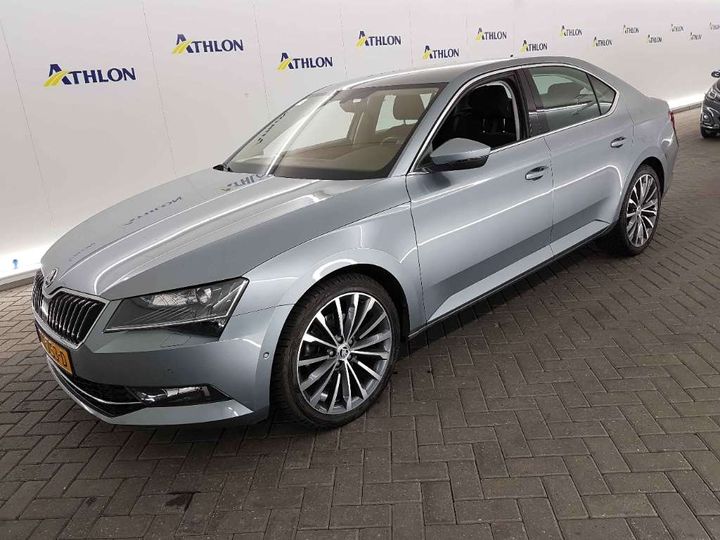 SKODA SUPERB 2017 tmbal9np0j7530340