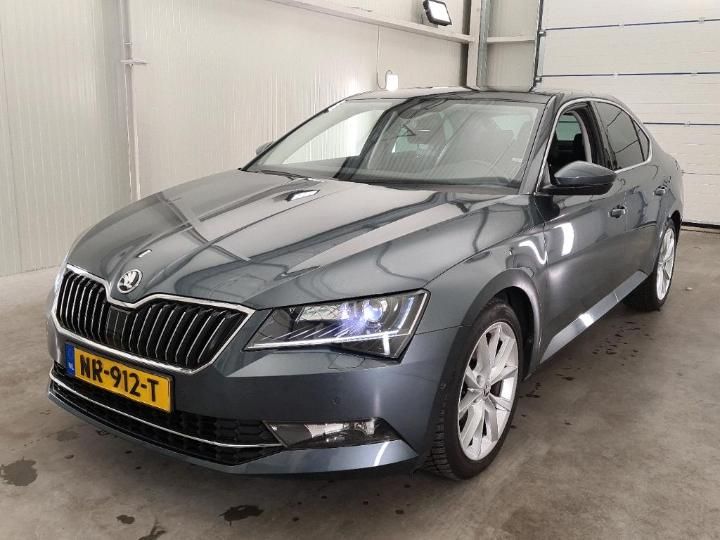 SKODA SUPERB 2017 tmbal9np5h7540839