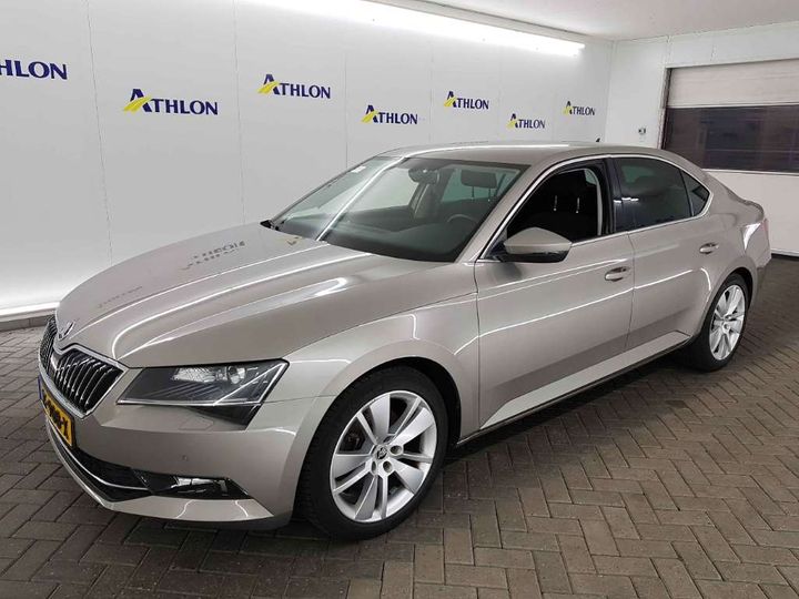 SKODA SUPERB 2016 tmbal9npxg7062609