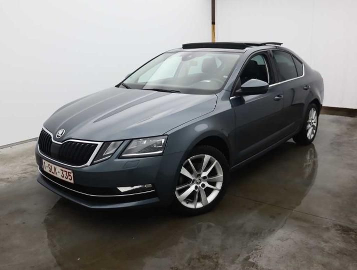 SKODA OCTAVIA 2017 tmbam9ne5j0082701