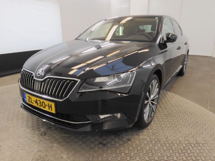 SKODA SUPERB 2019 tmban9np6k7037340