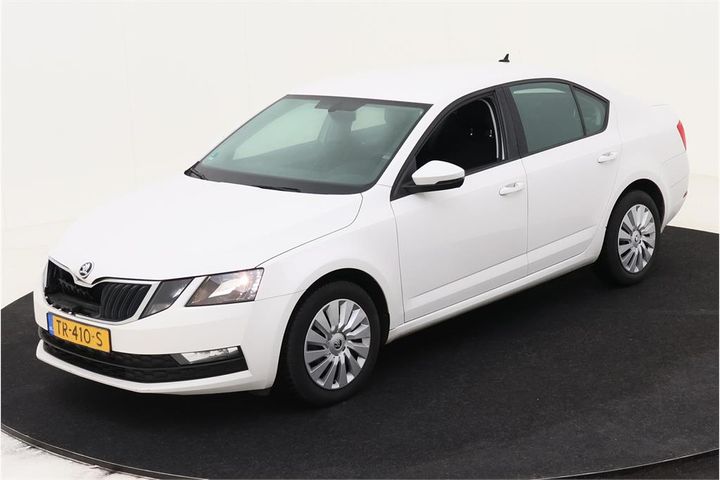 SKODA OCTAVIA 2018 tmbap7ne6k0037487