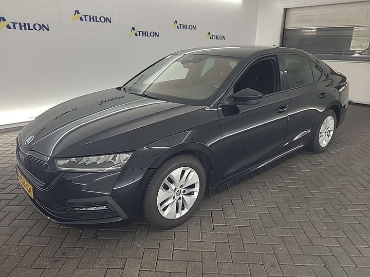 SKODA OCTAVIA 2021 tmbap7nx7ny033505