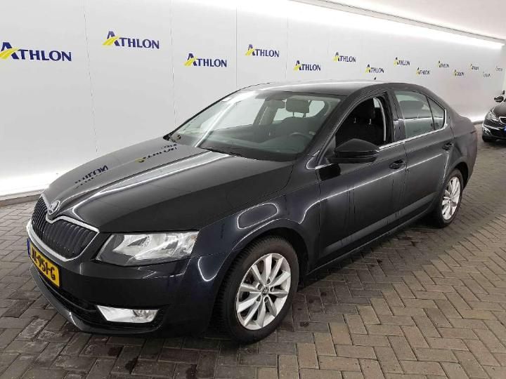 SKODA OCTAVIA 2016 tmbap9ne0h0024903