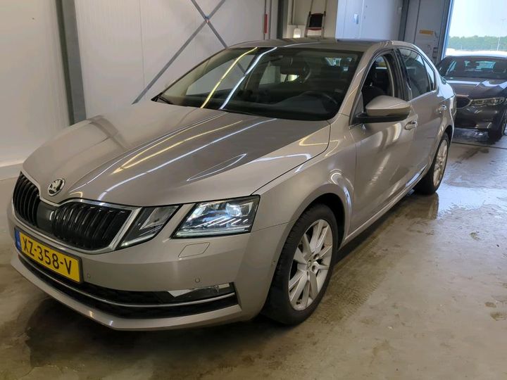 SKODA OCTAVIA 2019 tmbap9ne0k0181998