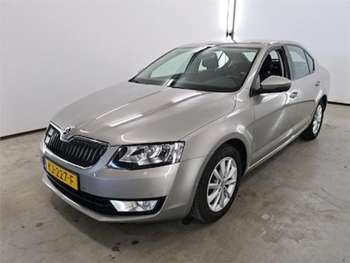 SKODA OCTAVIA 2016 tmbap9ne1h0057165