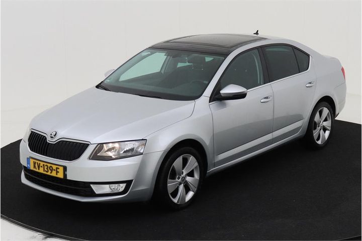 SKODA OCTAVIA 2017 tmbap9ne2h0110262