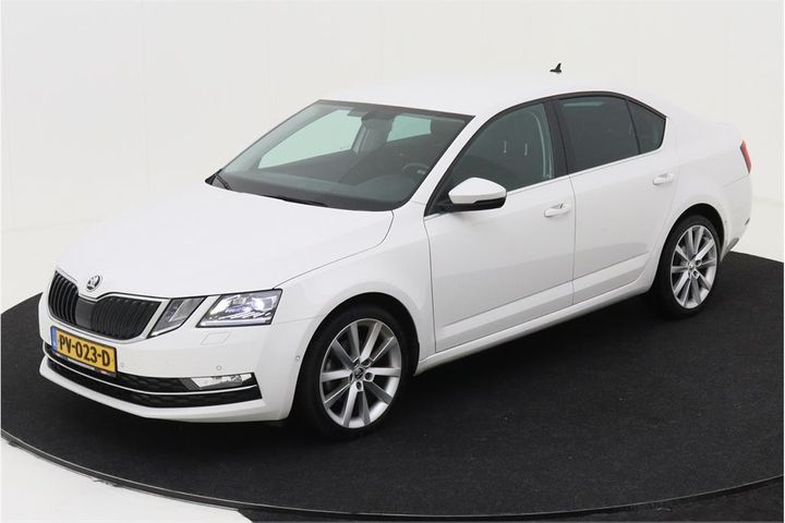 SKODA OCTAVIA 2017 tmbap9ne2j0155093