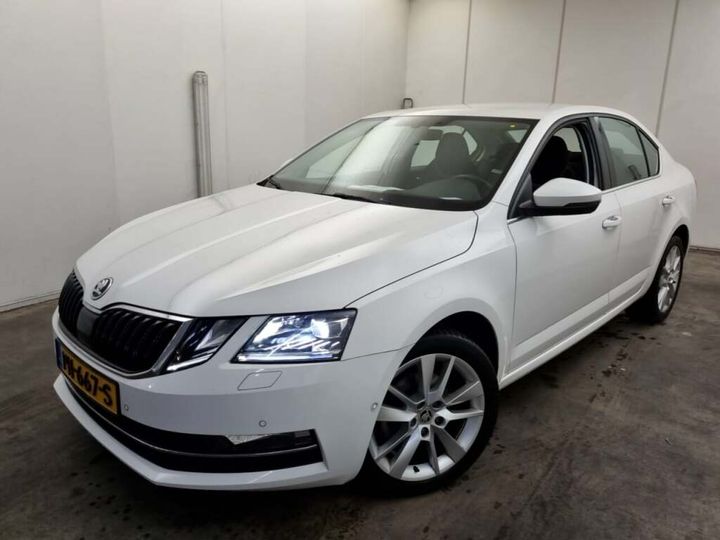 SKODA OCTAVIA 2017 tmbap9ne3j0098600