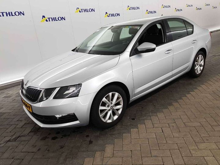 SKODA OCTAVIA 2017 tmbap9ne3j0153563