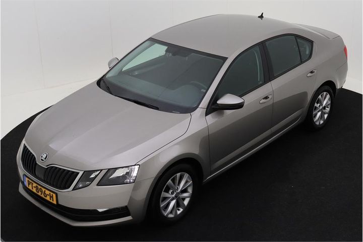 SKODA OCTAVIA 2017 tmbap9ne4j0145701