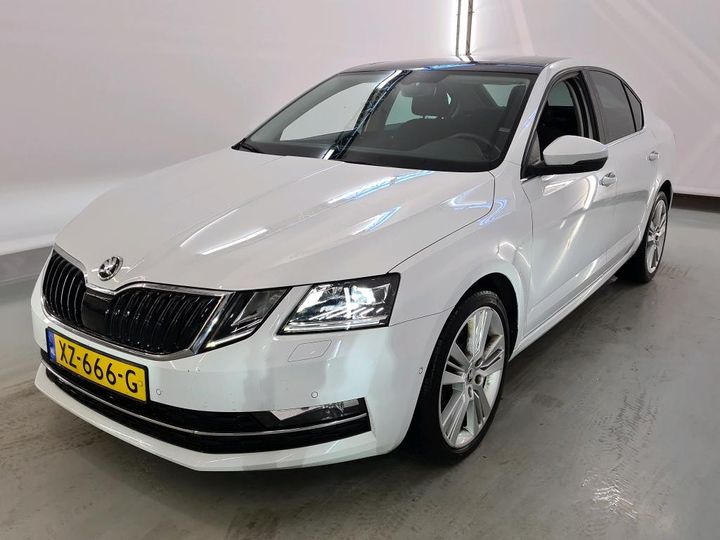 SKODA OCTAVIA 2019 tmbap9ne4k0131377