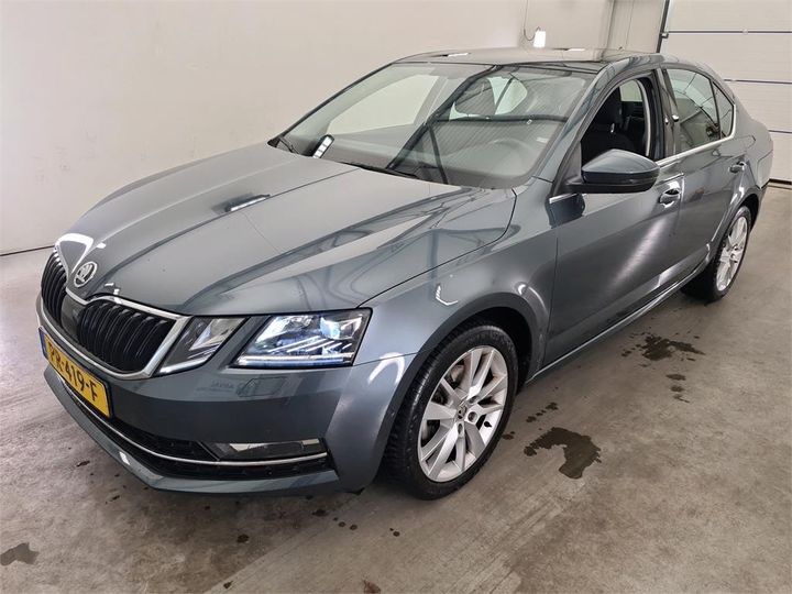 SKODA OCTAVIA 2017 tmbap9ne5j0123027