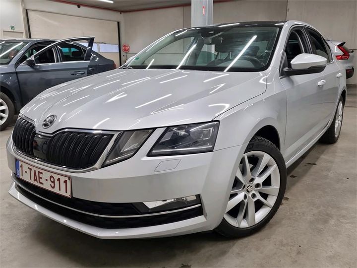 SKODA OCTAVIA 2017 tmbap9ne7j0130819