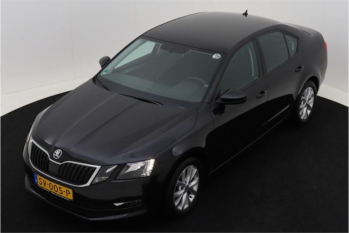 SKODA OCTAVIA 2018 tmbap9ne7j0297360