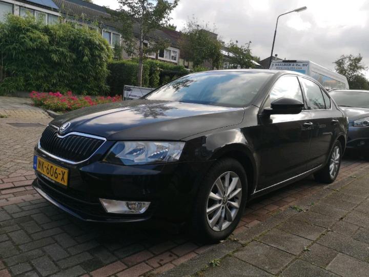 SKODA OCTAVIA 2017 tmbap9ne8h0141788