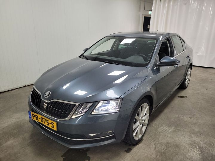 SKODA OCTAVIA 2017 tmbap9ne8j0031040