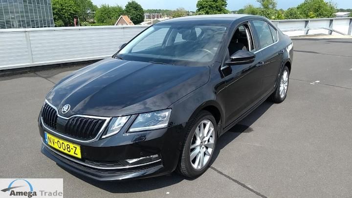 SKODA OCTAVIA 2017 tmbap9ne8j0049618