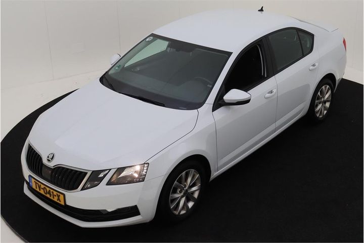 SKODA OCTAVIA 2018 tmbap9ne9k0064713