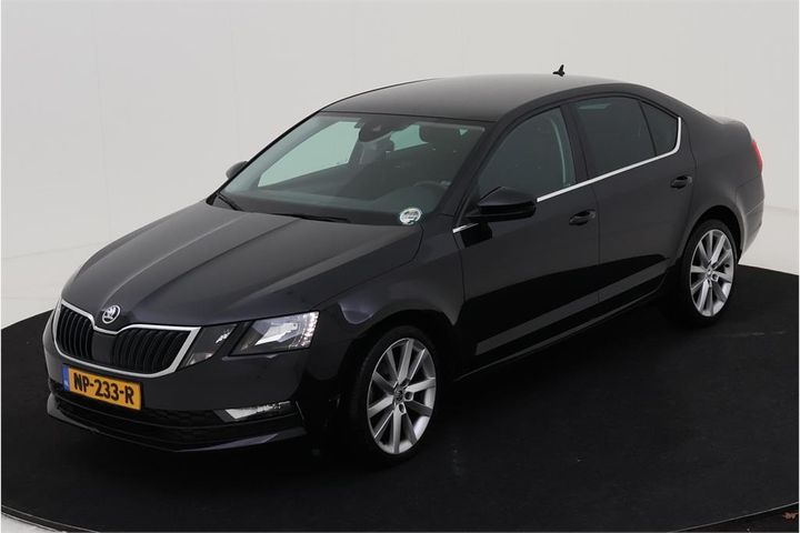 SKODA OCTAVIA 2017 tmbap9nexj0012442