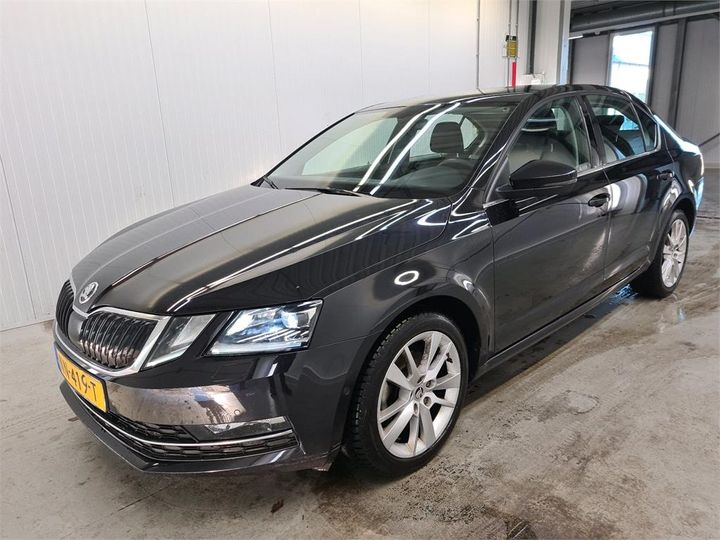 SKODA OCTAVIA 2017 tmbap9nexj0022839