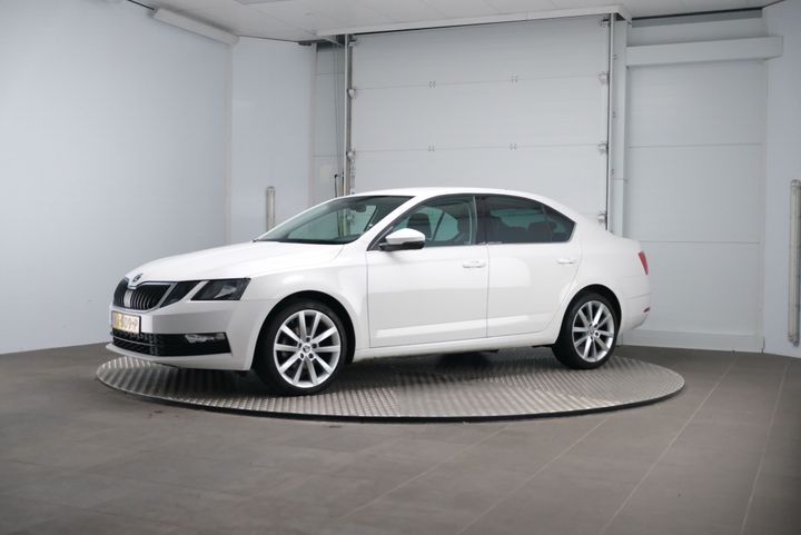 SKODA OCTAVIA 2017 tmbap9nexj0056067