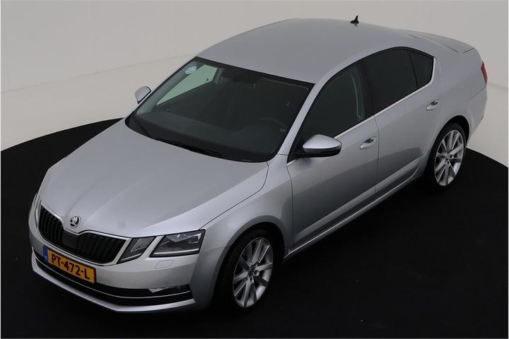 SKODA OCTAVIA 2017 tmbap9nexj0141099