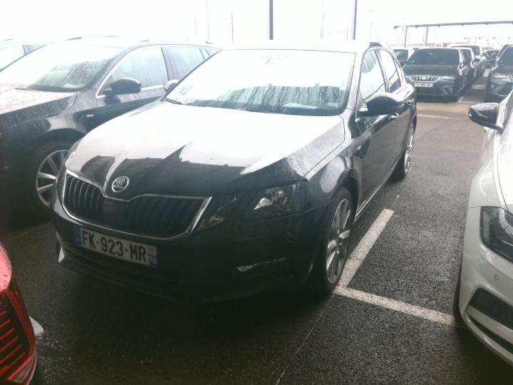 SKODA OCTAVIA 2019 tmbar7ne6k0240907