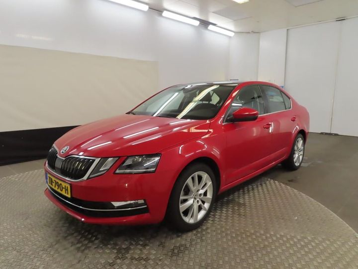 SKODA OCTAVIA 2018 tmbar9ne1k0033482