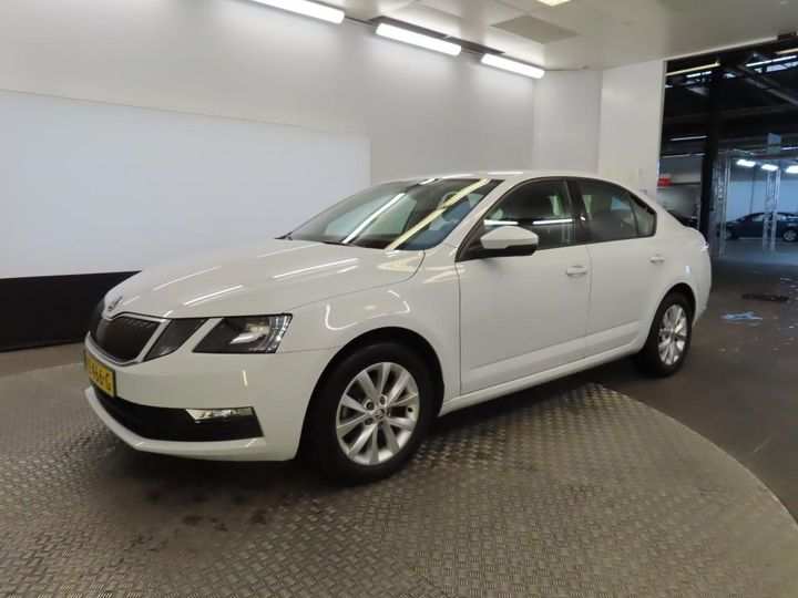 SKODA OCTAVIA 2018 tmbar9ne4j0271034