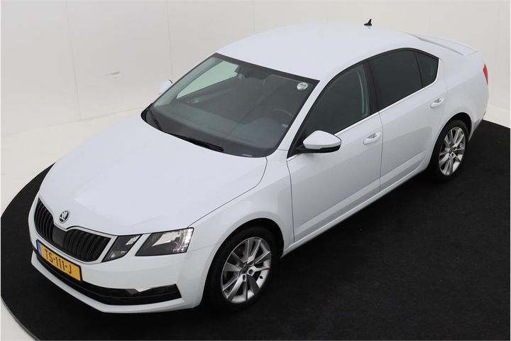 SKODA OCTAVIA 2018 tmbar9ne4j0314836