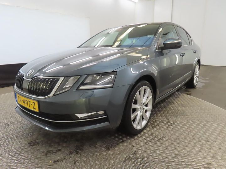 SKODA OCTAVIA 2018 tmbar9ne8k0060940