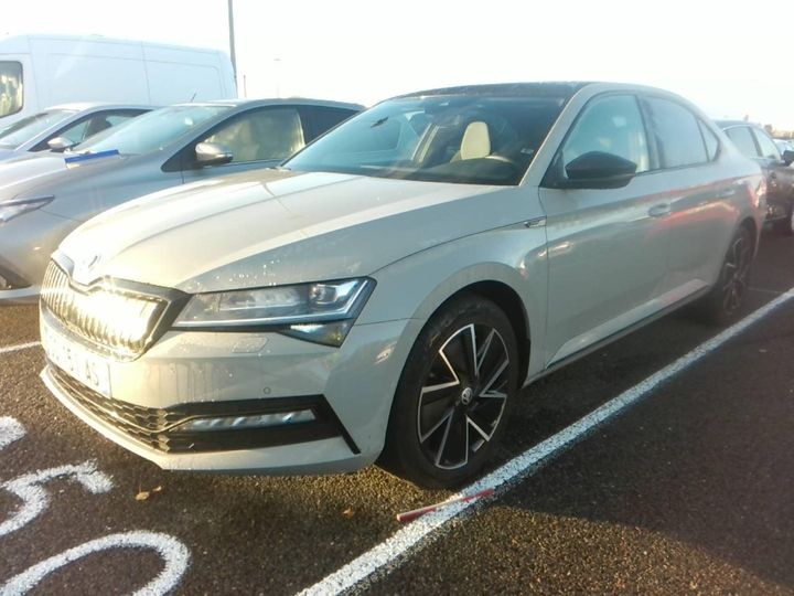 SKODA SUPERB 2023 tmbaw7np3p7060132